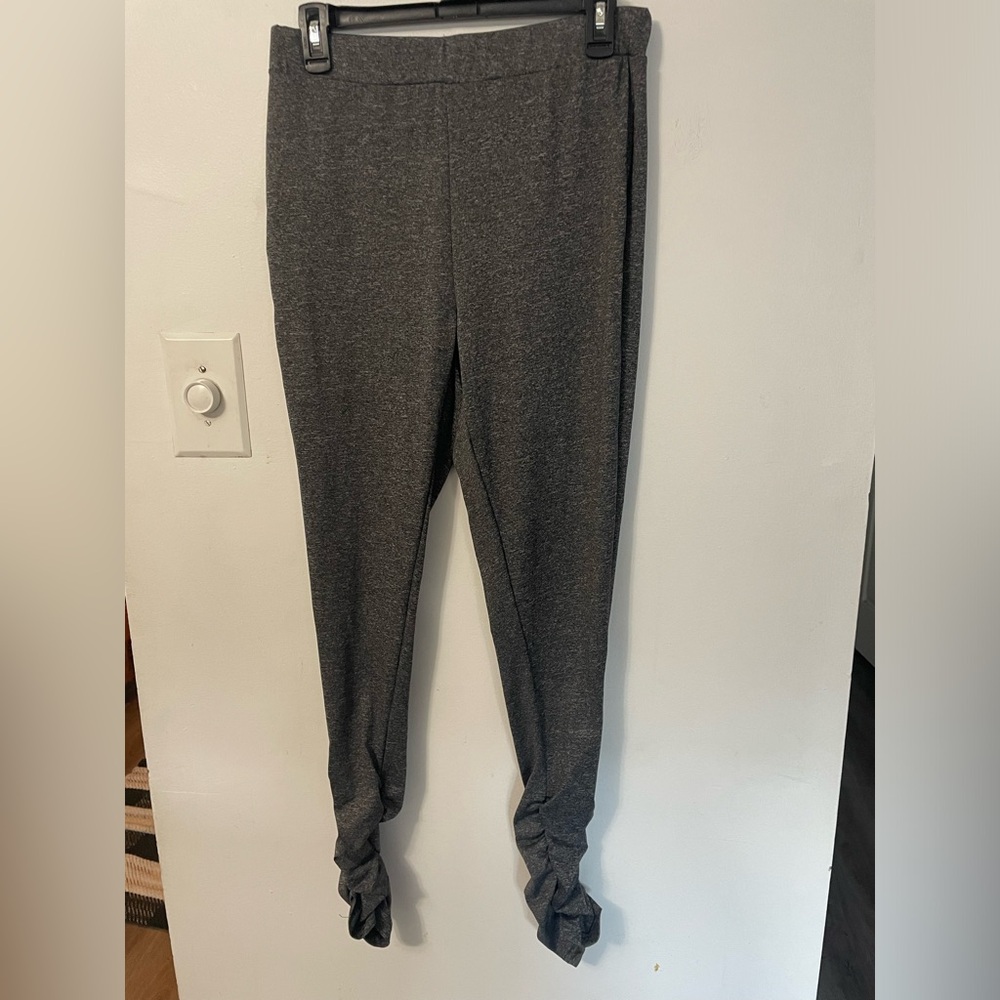 Women’s Gray Shein Joggers Leggings Size 0XL (12)